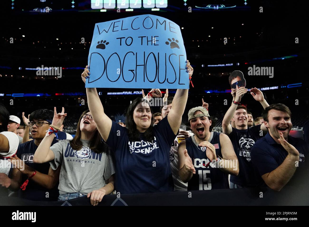Connecticut fans cheer before the men's national championship college