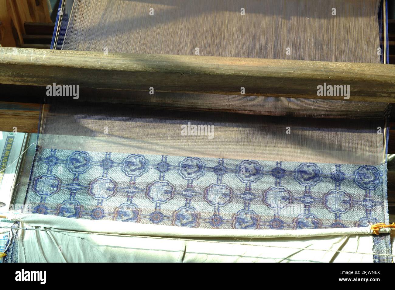 Looms at the Silk Museum. Jiangsu, Suzhou, China, Asia Stock Photo