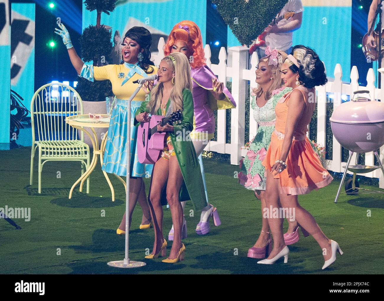 Kelsea Ballerini performs onstage with Kennedy Davenport, Olivia Lux, Manila Luzon and Jan Sport during the 2023 CMT Music Awards at Moody Center on April 02, 2023 in Austin, Texas. Photo: Amy Price/imageSPACE/MediaPunch Stock Photo