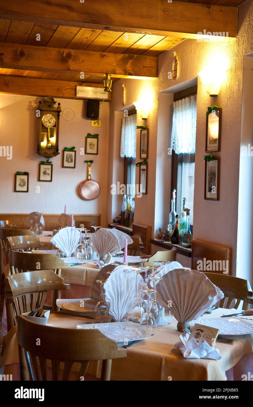 Antica trattoria Lo Gurfo; Localita' Gouffre Des Busserailles