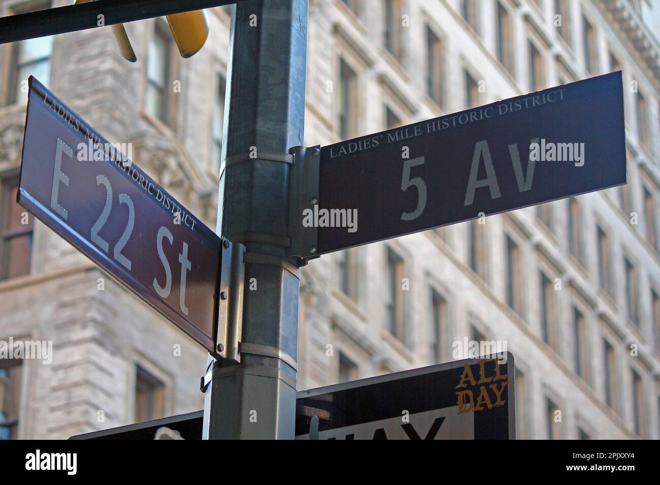Brown East 22nd Street and 5th Avenue Fashion historic sign in Midtown Manhattan in New York City Stock Photo