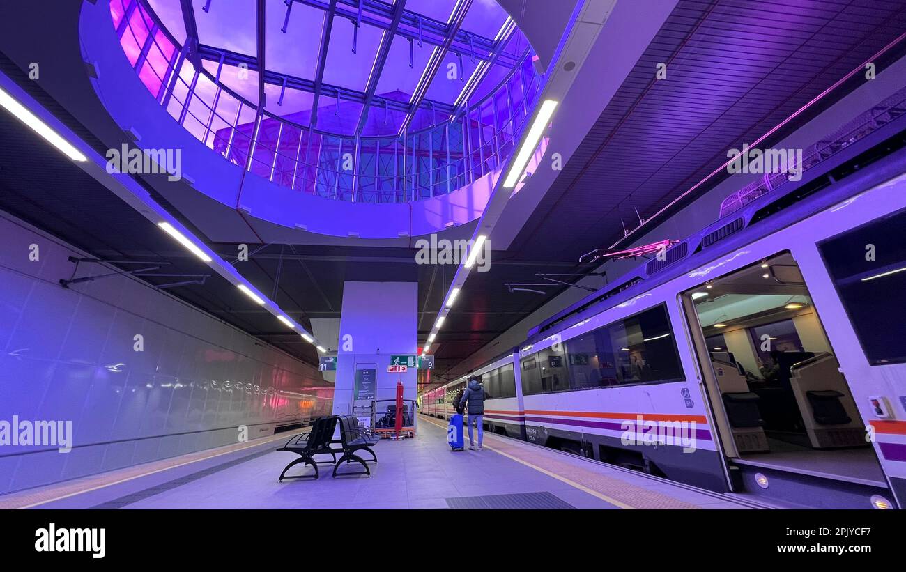 interior of the new railway station in León Stock Photo Alamy