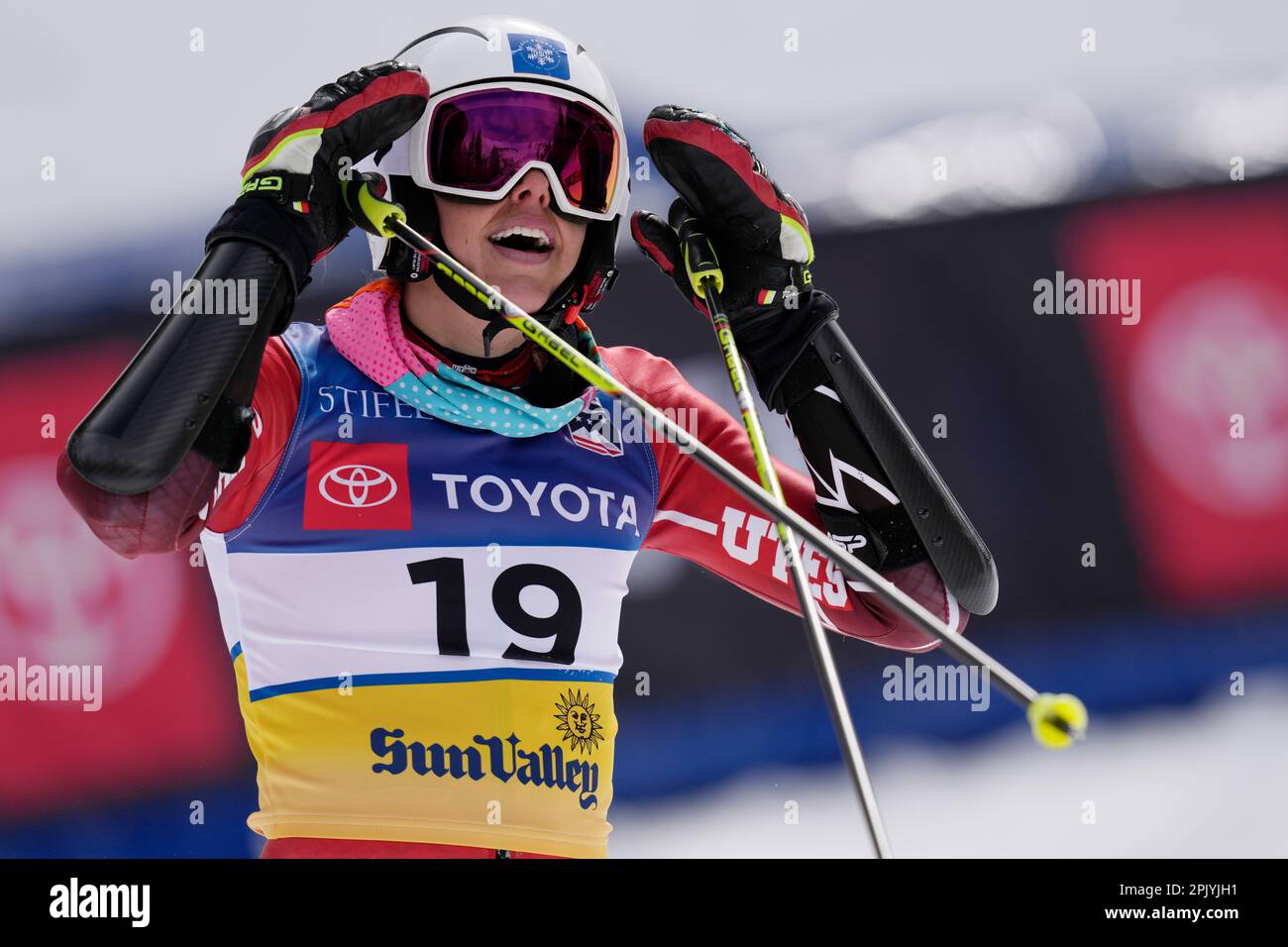 Kaitlyn Vesterstein celebrates after competing in the women's giant