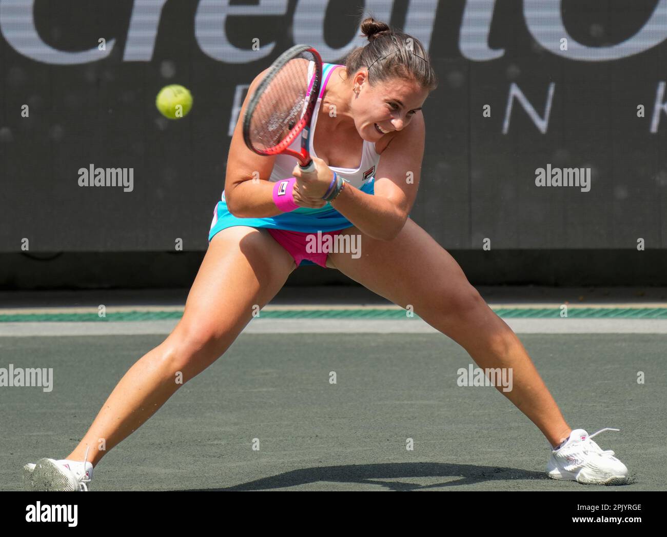 April 4, 2023 Emma Navarro (USA loses to Madison Keys (USA), 6 4, 6 3