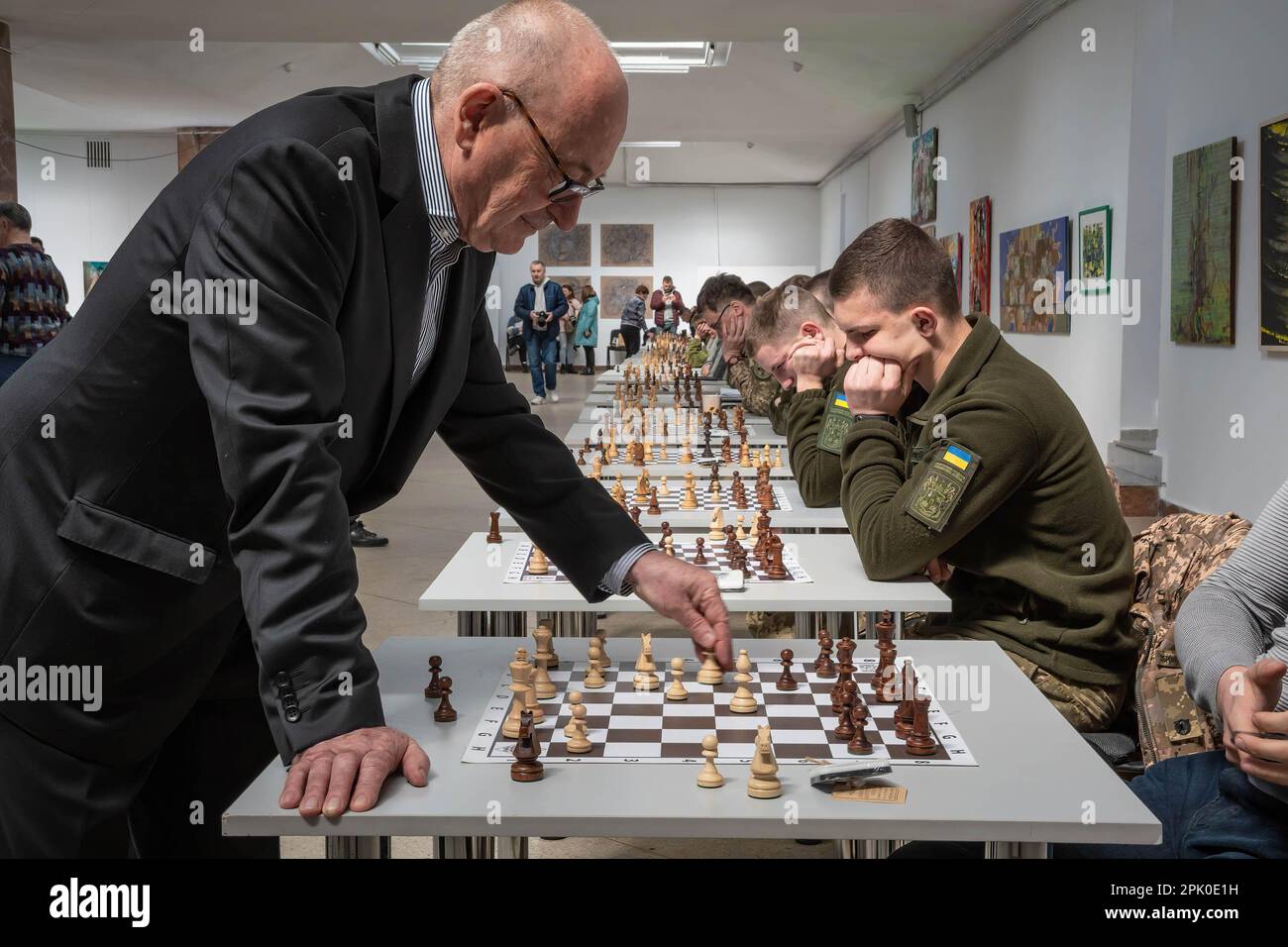 RUSSIA, MOSCOW - FEBRUARY 15, 2023: Russian chess grandmaster Daniil Dubov  (C) is seen during a