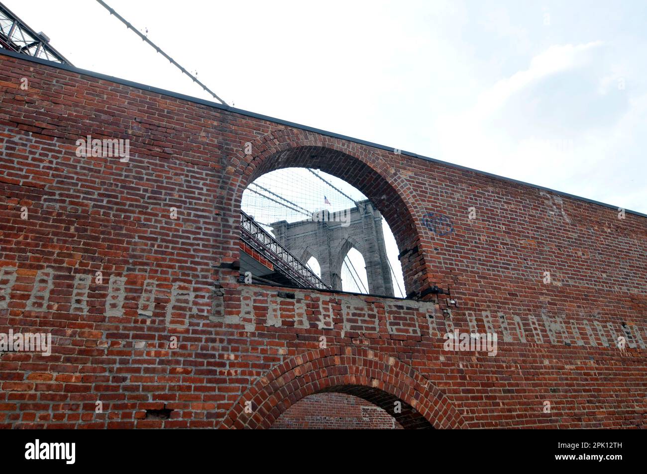 tobacco warehouse dumbo Tobacco warehouse nyc hi-res stock photography and images