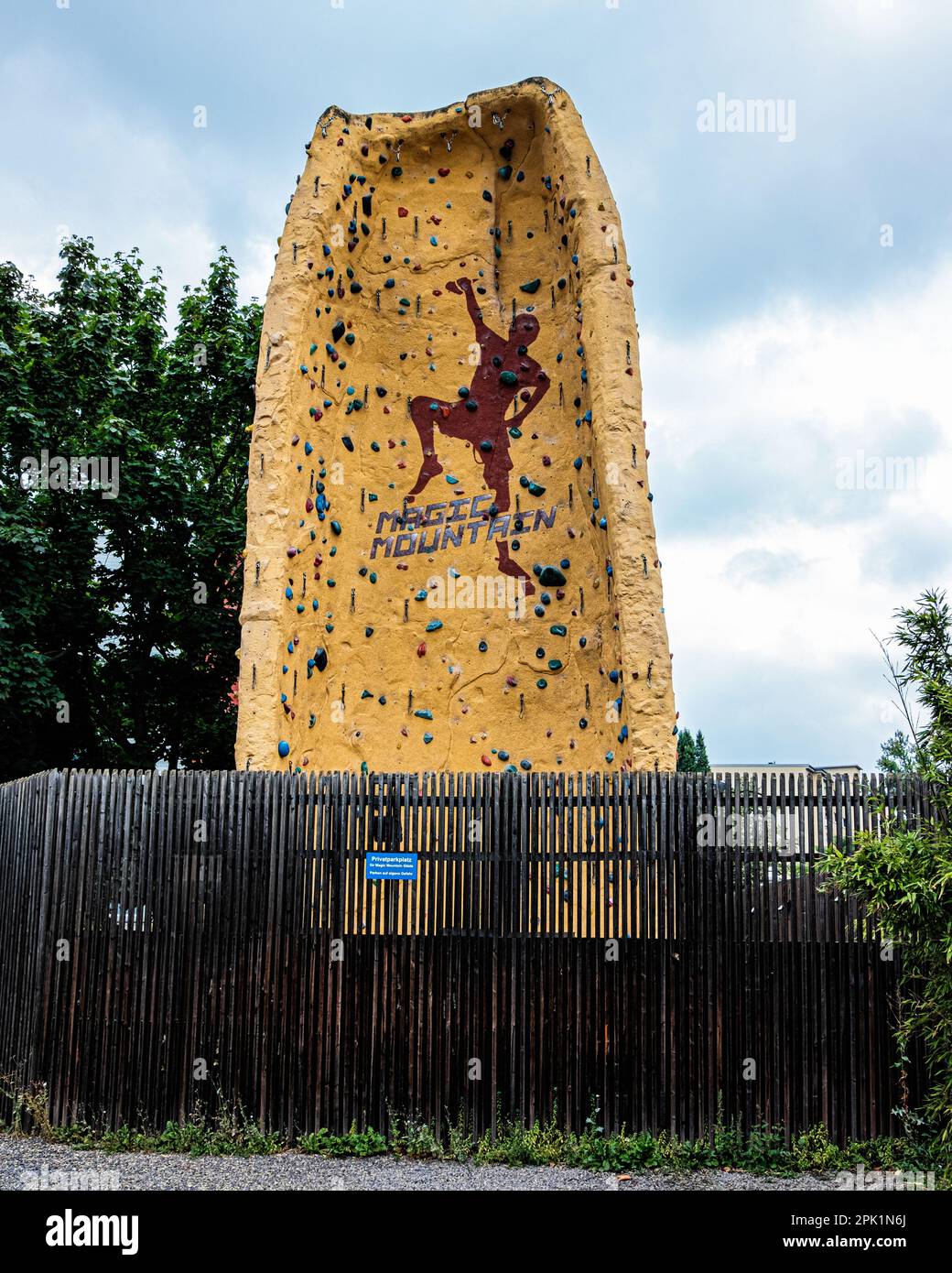 Magic Mountain Kletterhalle, Climbing and Bouldering wall