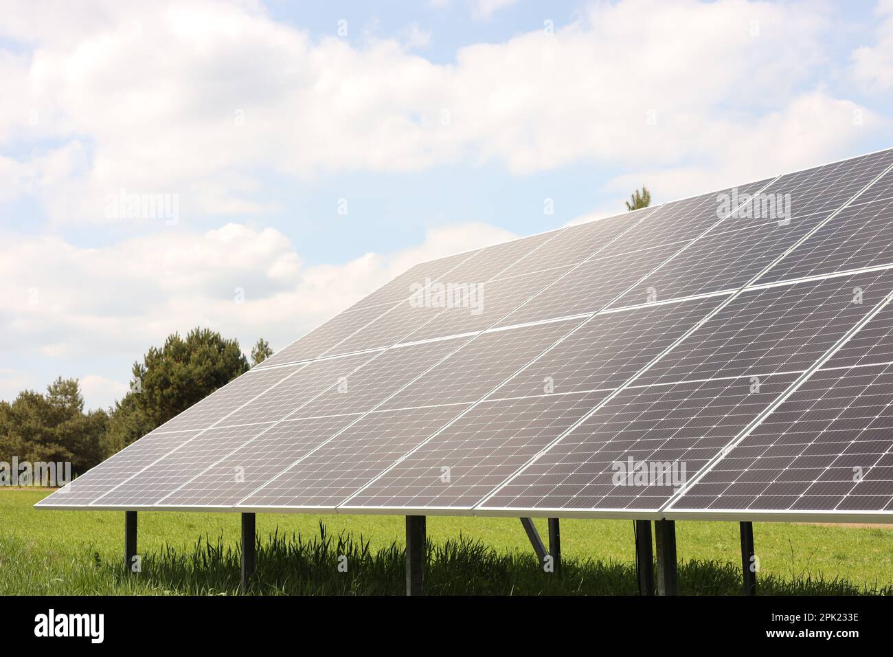Solar panels installed on field hi-res stock photography and images - Alamy