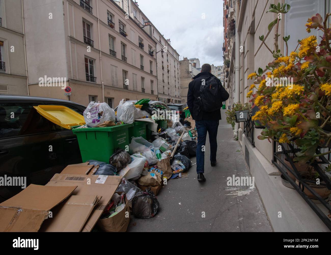 Accumulation of trash piles in Paris during the French garbage strikes Stock Photo Alamy