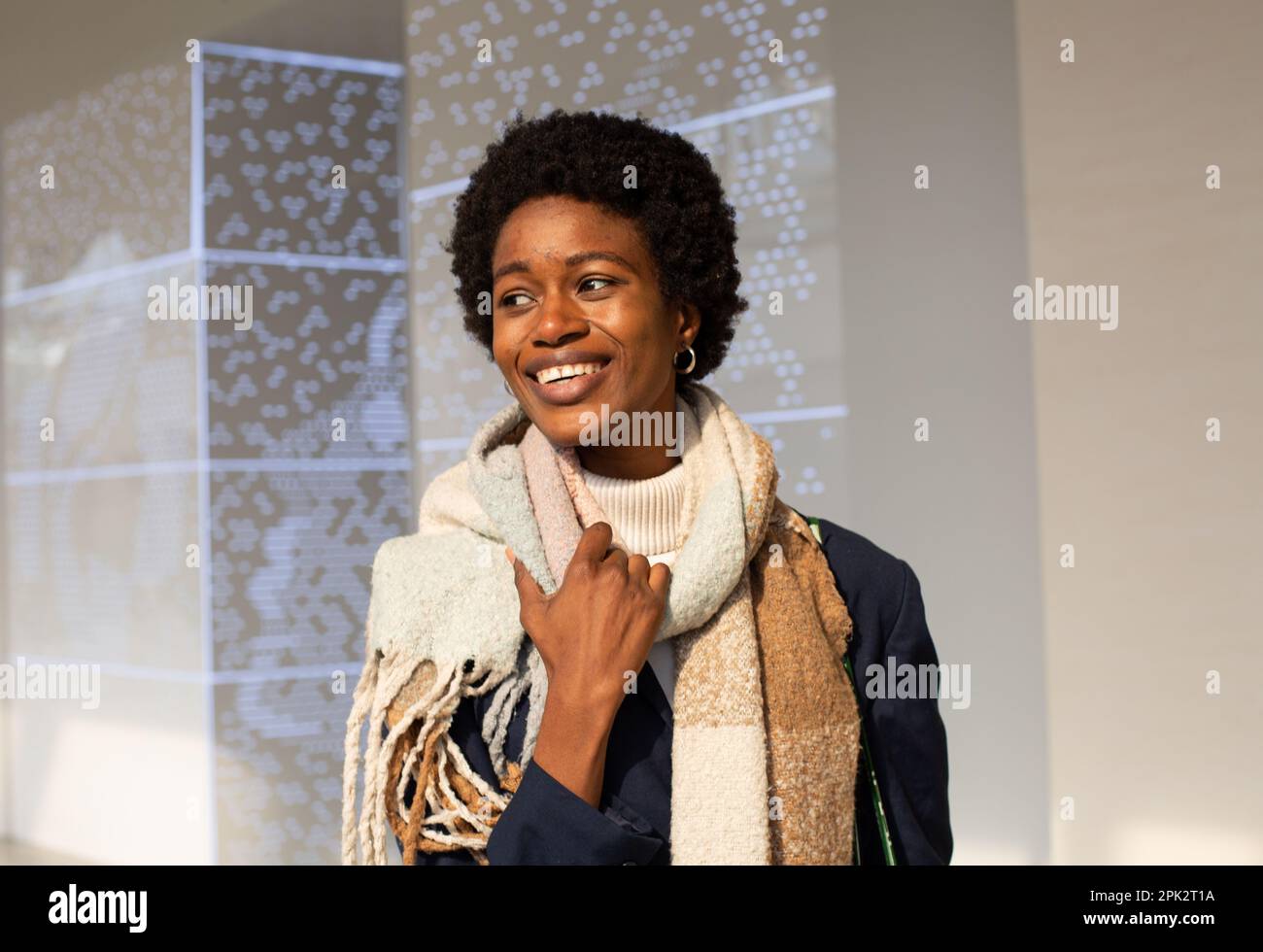 Afro girl fashion Stock Photo - Alamy