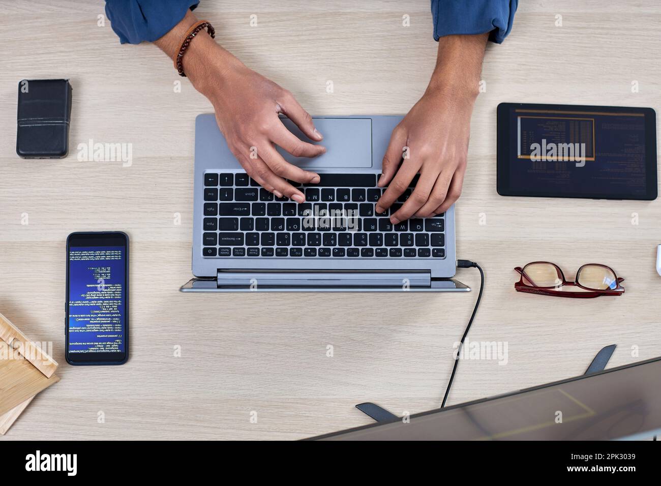 Top view male hands writing hi-res stock photography and images - Alamy