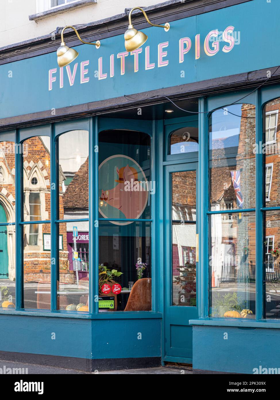 Five little pigs restaurant wallingford oxfordshire uk stock photo