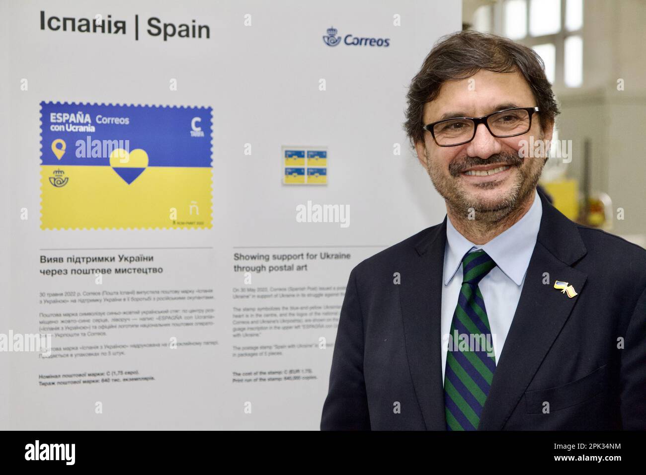 Non Exclusive: KYIV, UKRAINE - APRIL 5, 2023 - Ambassador Extraordinary and Plenipotentiary of the Kingdom of Spain to Ukraine Ricardo Lopez-Aranda Ja Stock Photo