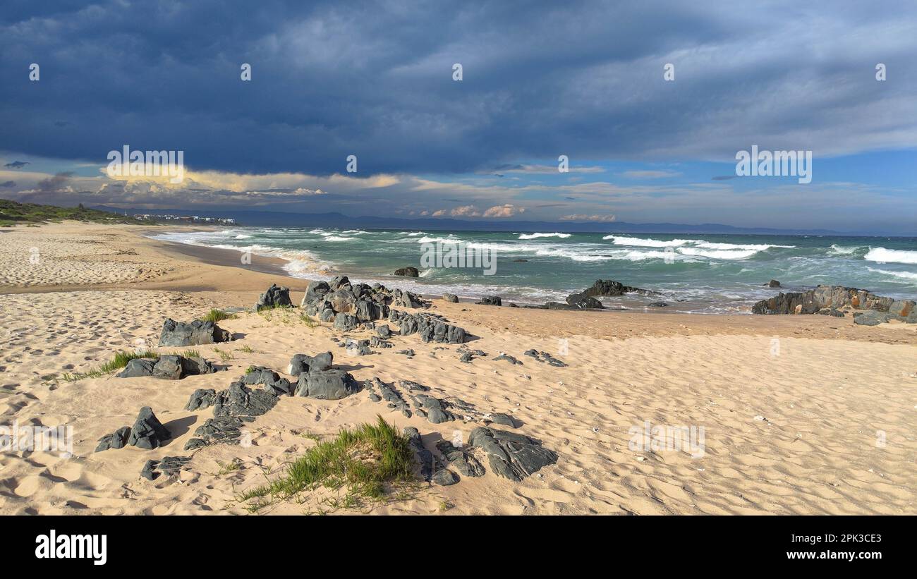 View at the beach of Jeffrey's bay on South Africa Stock Photo - Alamy