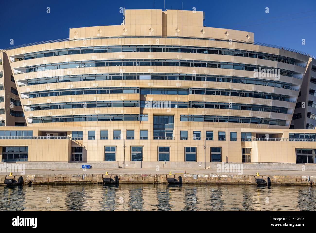 World Trade Center building in the Port Vell (old port) of Barcelona (Catalonia, Spain) ESP Edificio del World Trade Center en el Port Vell BCN España Stock Photo