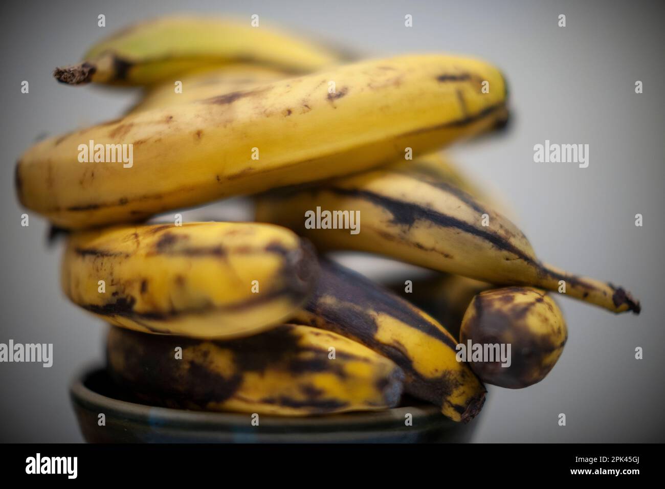 Ripe bananas in New York on Sunday, April 2, 2023.  (© Richard B. Levine) Stock Photo
