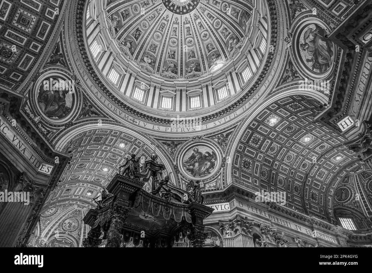 Is a Catholic basilica located in St. Peter's Square in the Vatican City state; it is a