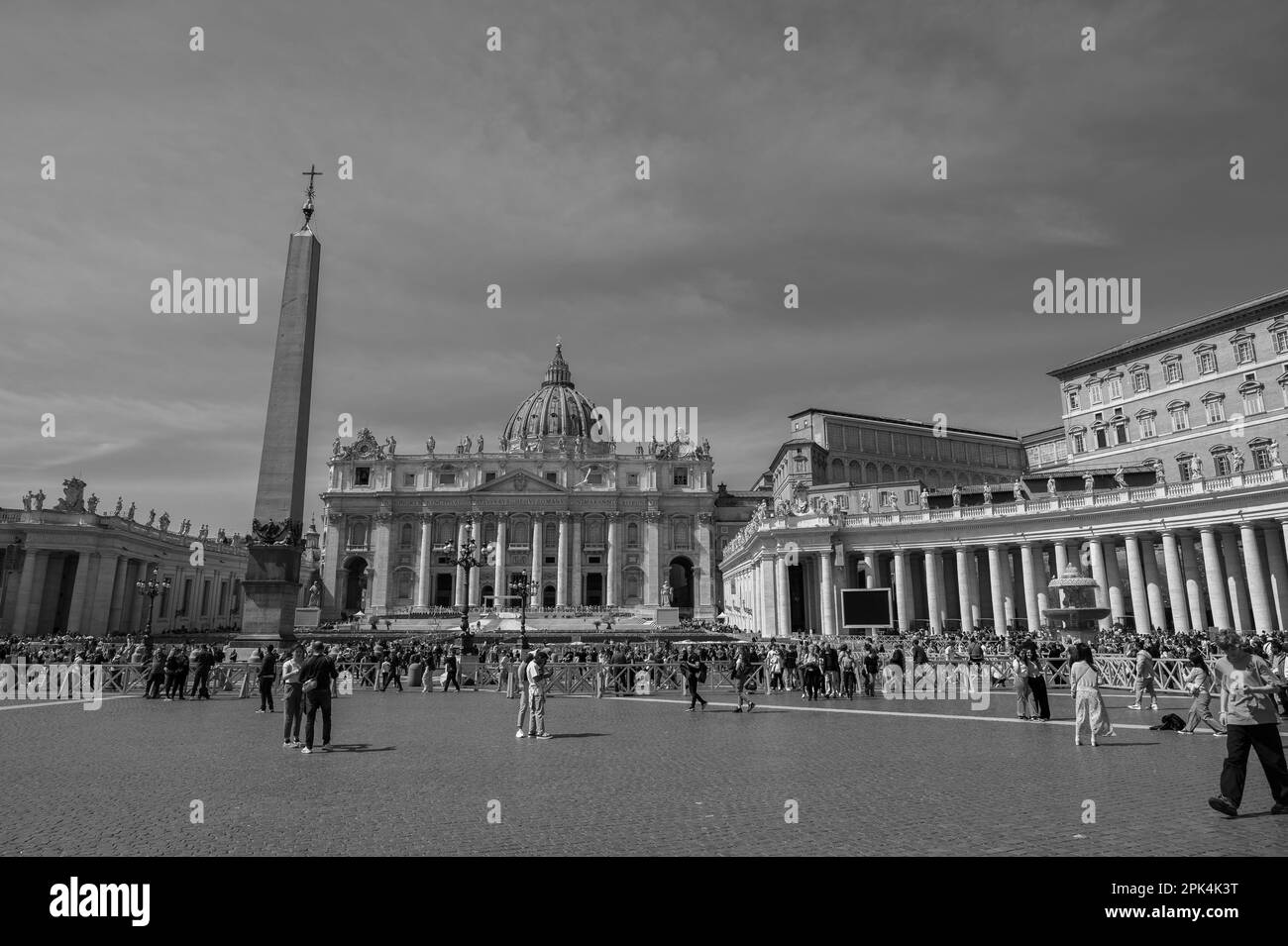 Is a Catholic basilica located in St. Peter's Square in the Vatican City state; it is a