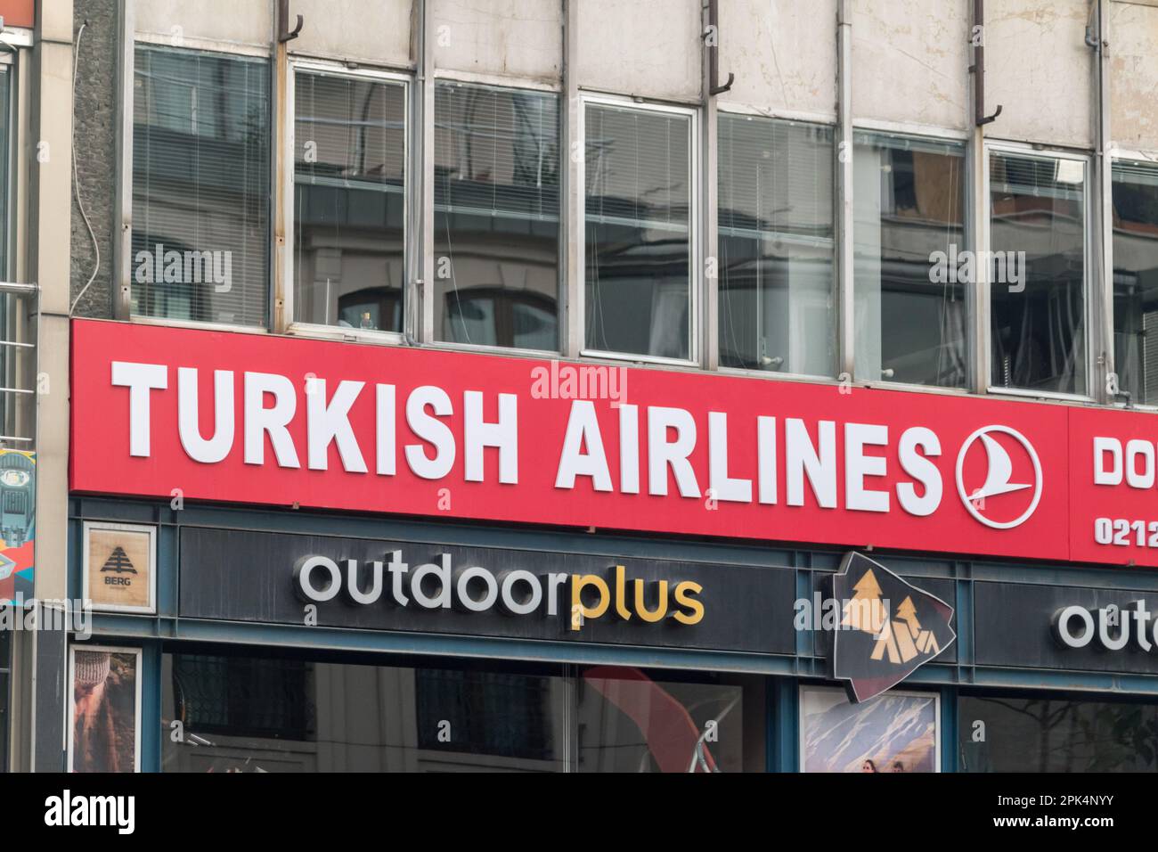 Istanbul, Turkey - December 11, 2022: Logo of Turkish Airlines, national flag carrier airline of Turkey. Stock Photo