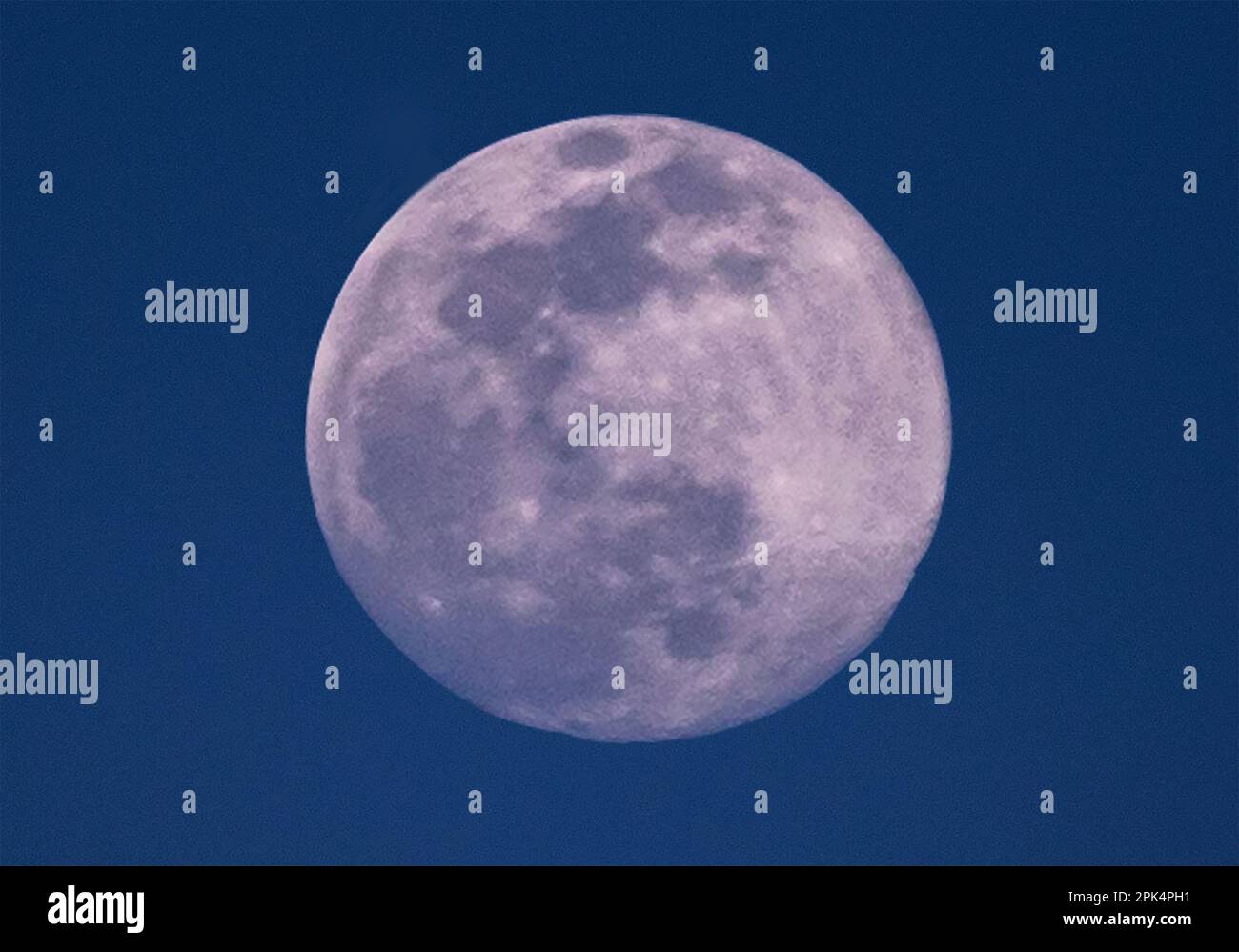 Gaza, Palestine. 05th Apr, 2023. The full moon, which is known as the