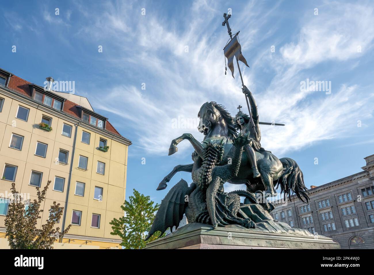 Bronze statue st dragon hires stock photography and images Alamy