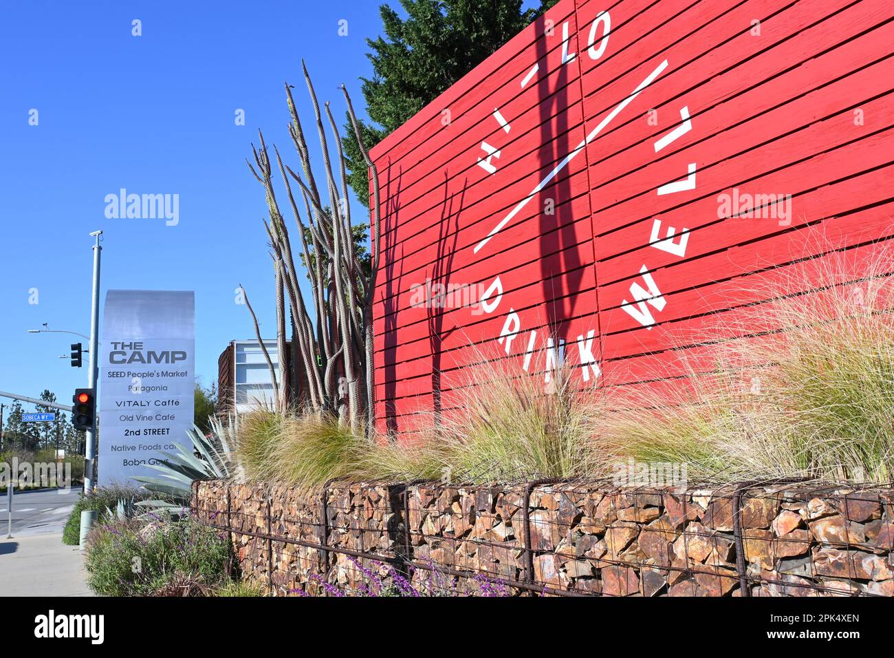COSTA MESA, CALIFORNIA: 4 APR 2023:  Hi-Lo Liquor Market and Sign for The Camp retail campus in Costa Mesa. Stock Photo
