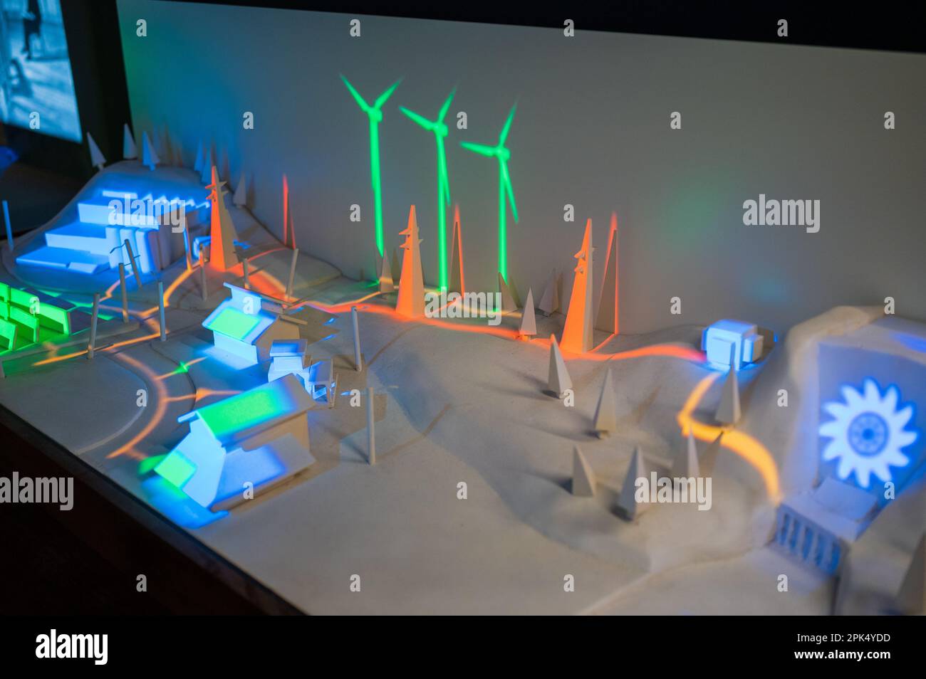 Interactive model of the Adams Hydroelectric Power Plant in Niagara