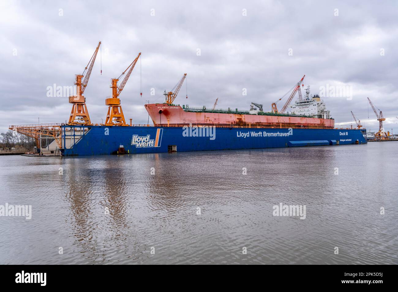 Lloyd Werft, dry dock, freighter Atlantic Journey, shipyard in the