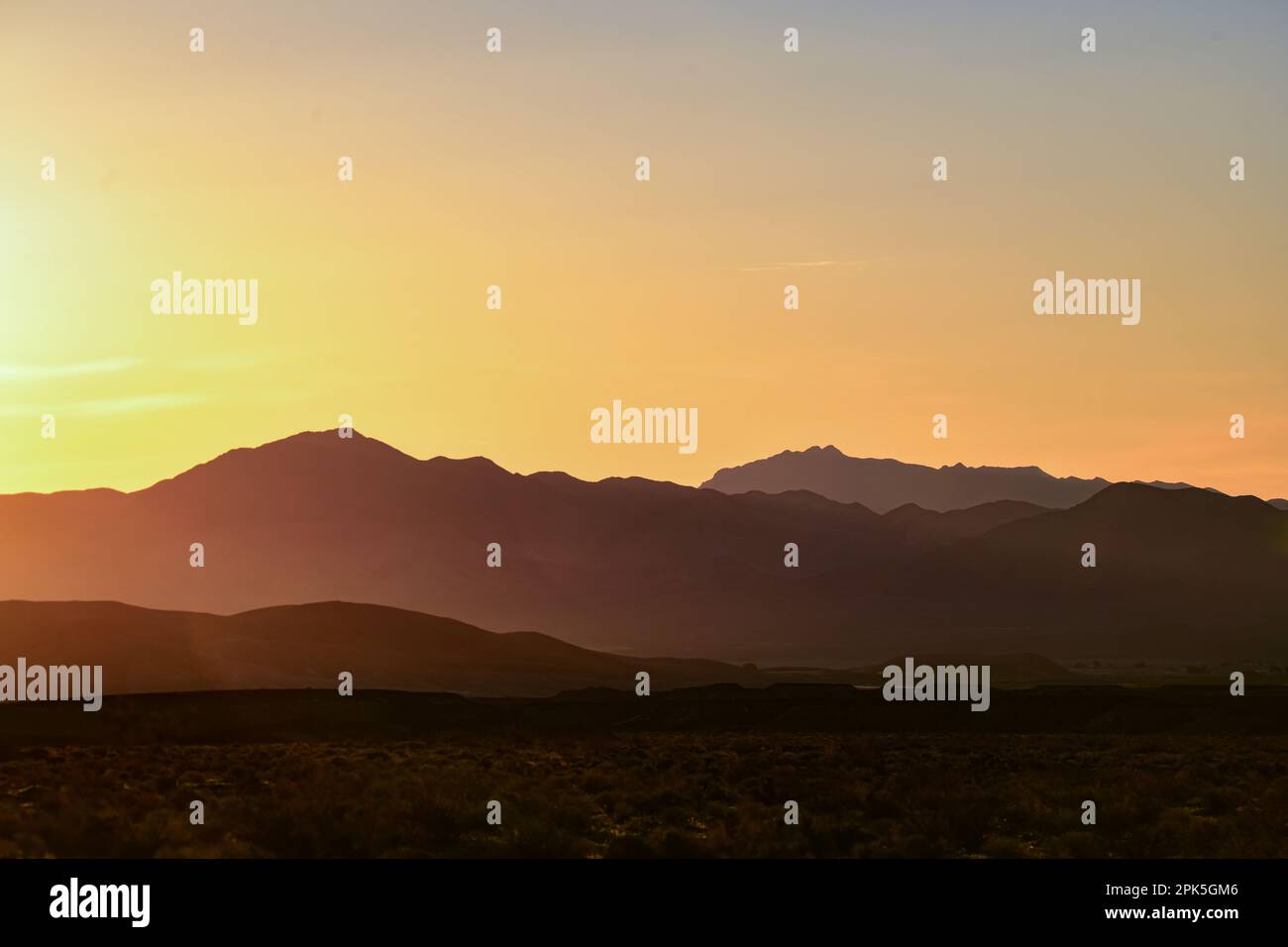 Death Valley Scene Stock Photo - Alamy