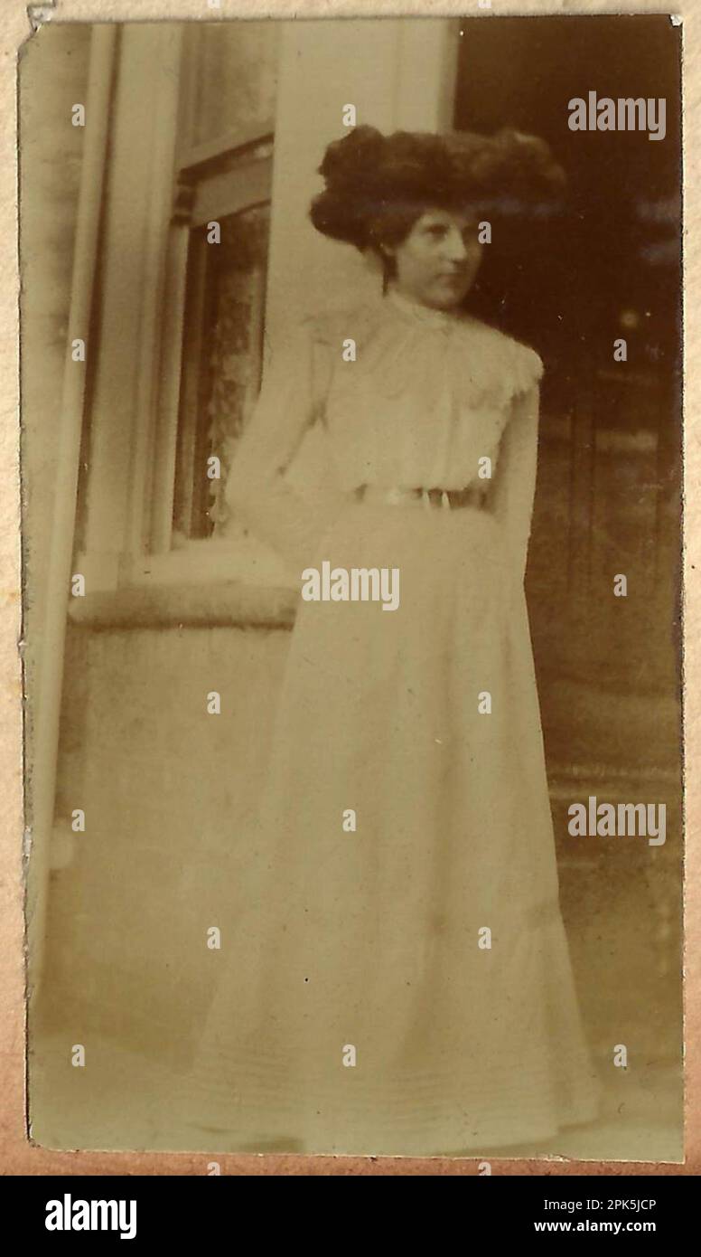 Unknown lady, possibly one of the Hook sisters Stock Photo