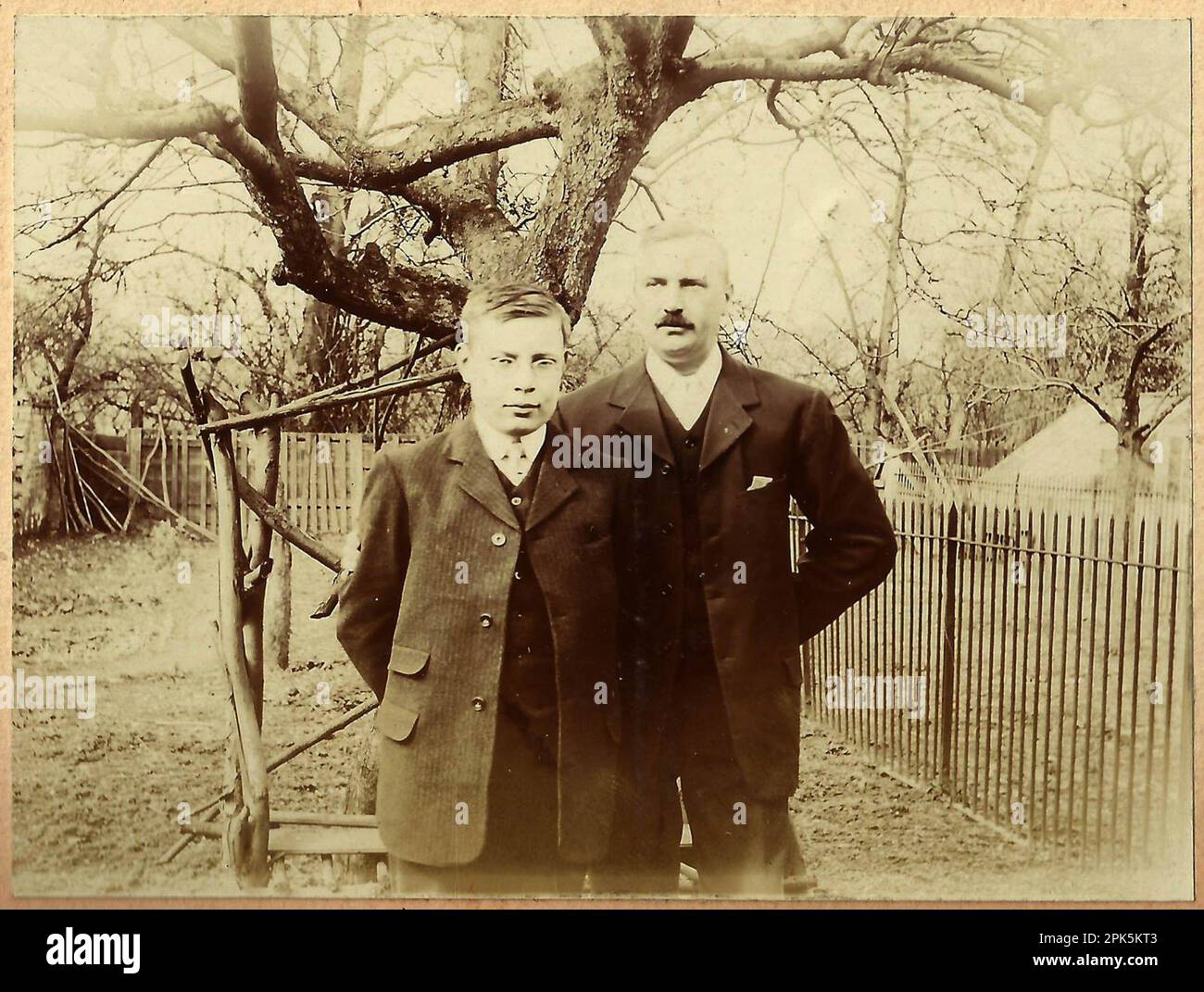 Edwardian man hi-res stock photography and images - Alamy
