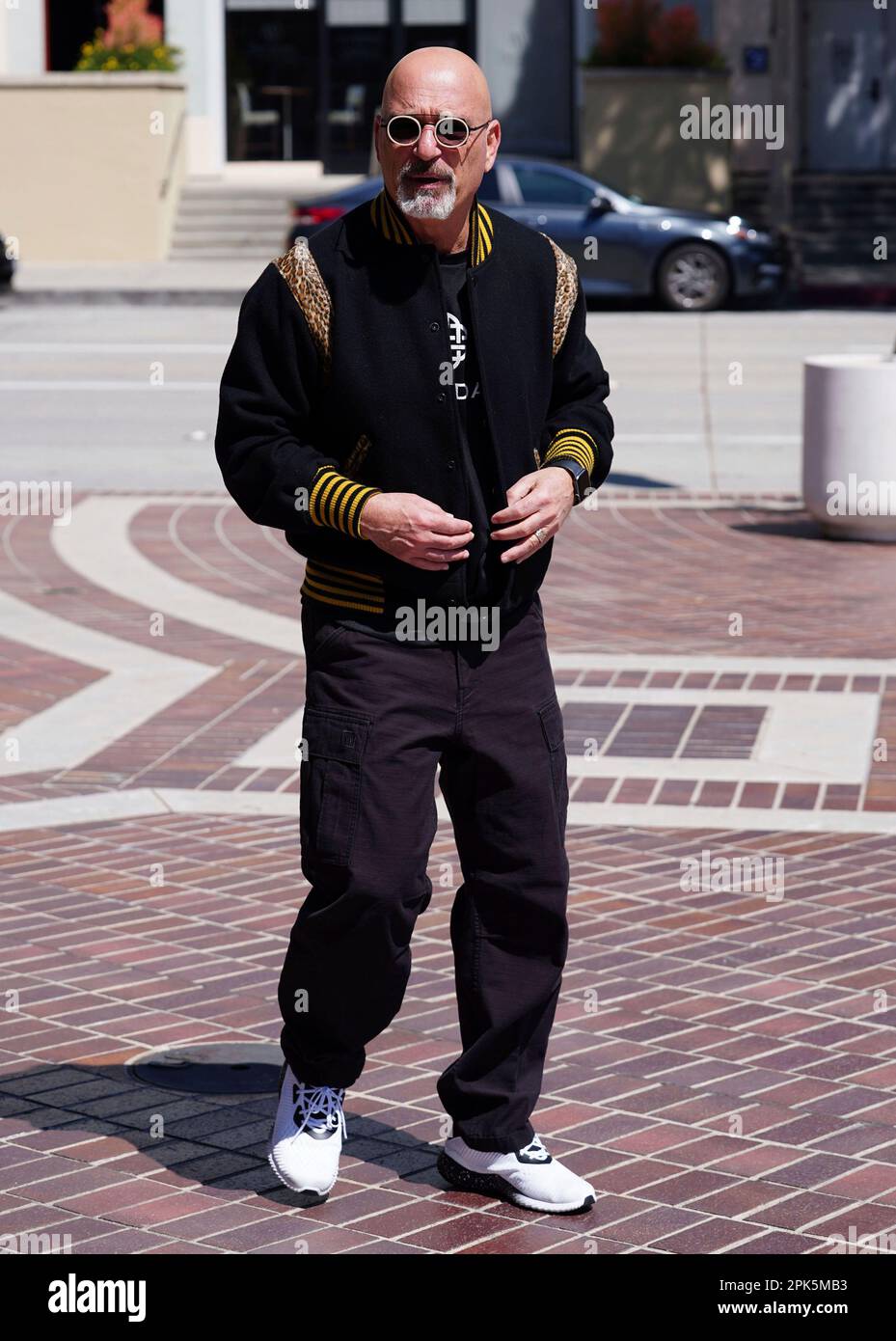 Photo by gotpap STAR MAX IPx 2023 4 5 23 Howie Mandel arrives at