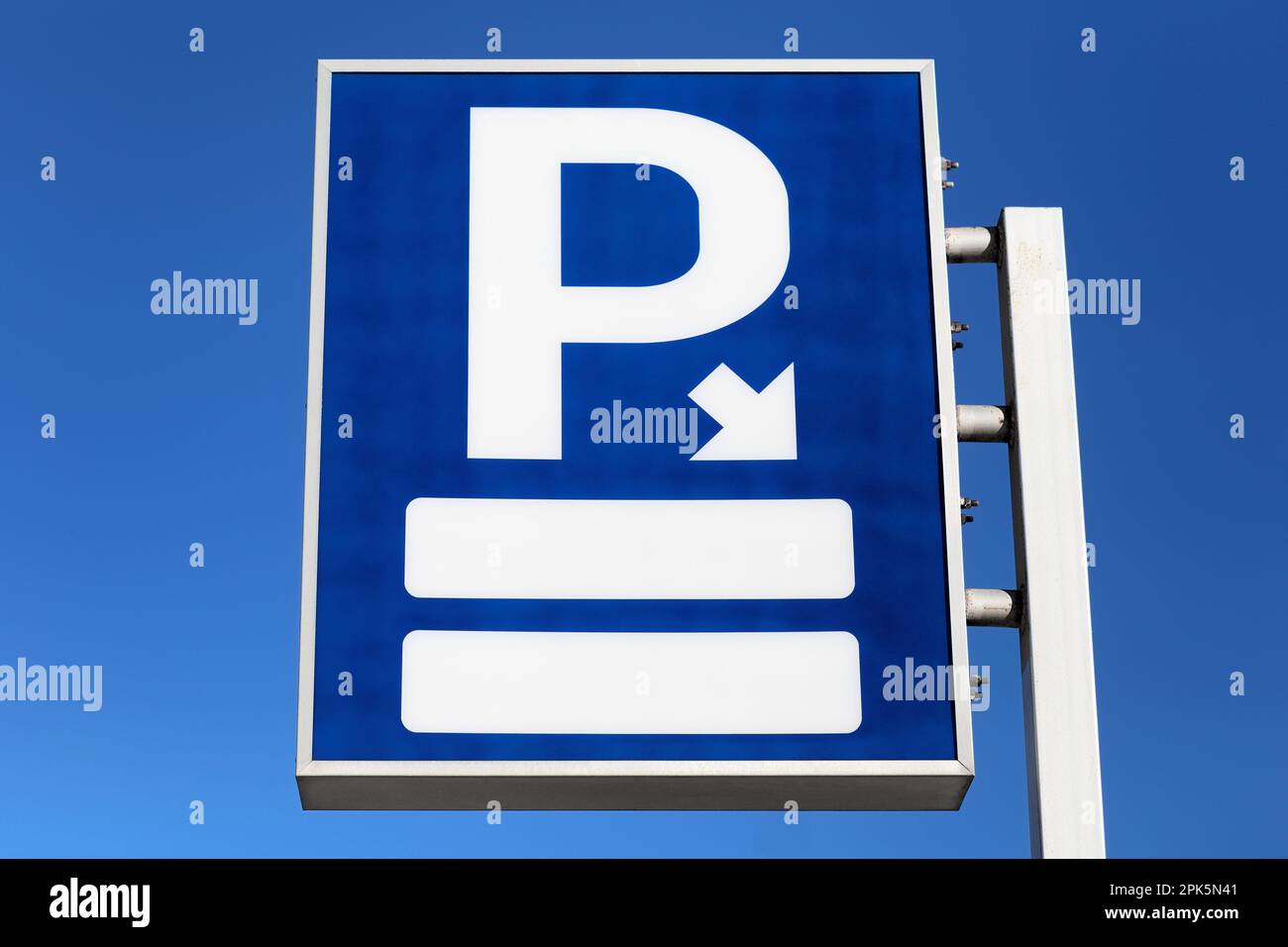 carpark car park parking traffic sign for entrance entry ramp parkade P