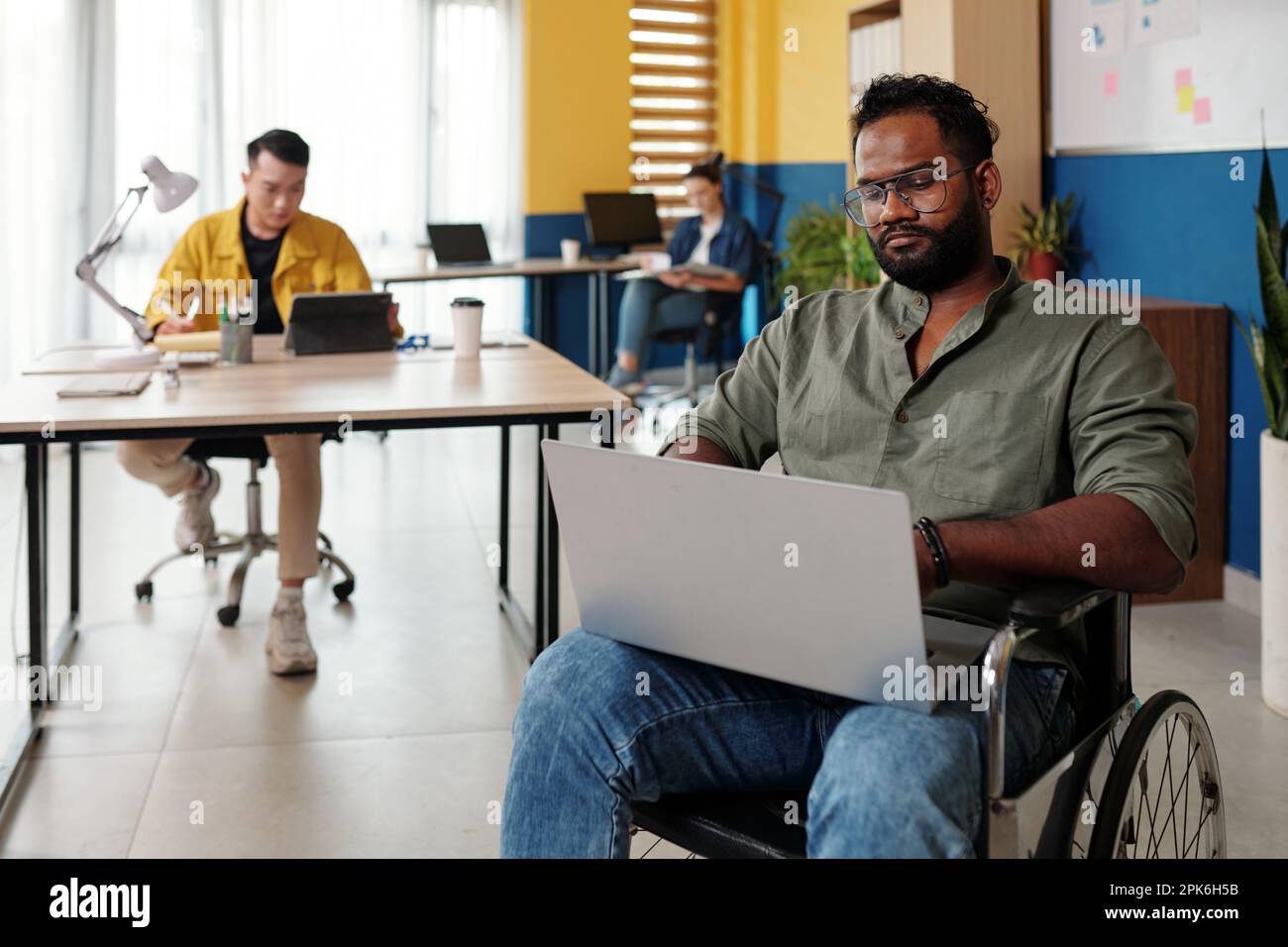 Computer Coding Wheelchair Hi Res Stock Photography And Images Alamy Computer Coding Wheelchair Hi Res Stock Photography And Images Alamy