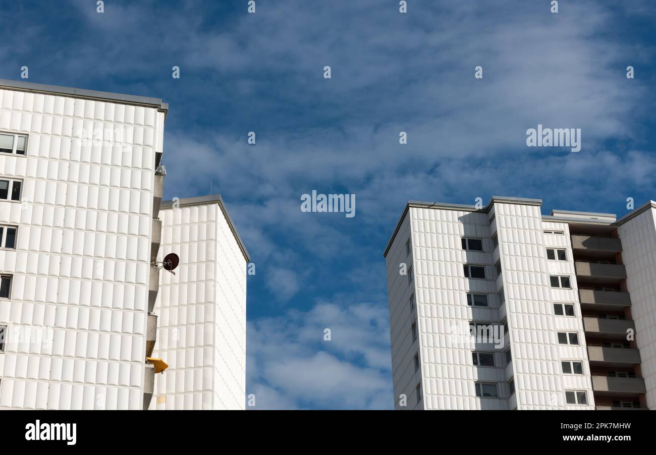 A gap between two high-rise buildings in Gropiusstadt berlin Stock Photo