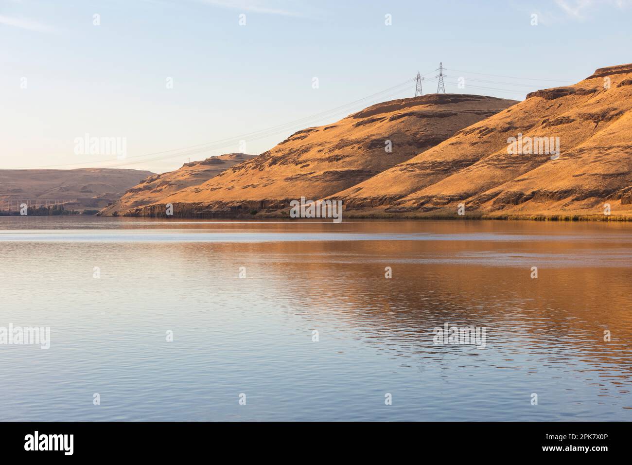 Snake River along the scablands of southeastern Washington, alongt the Oregon border, dusk Stock
