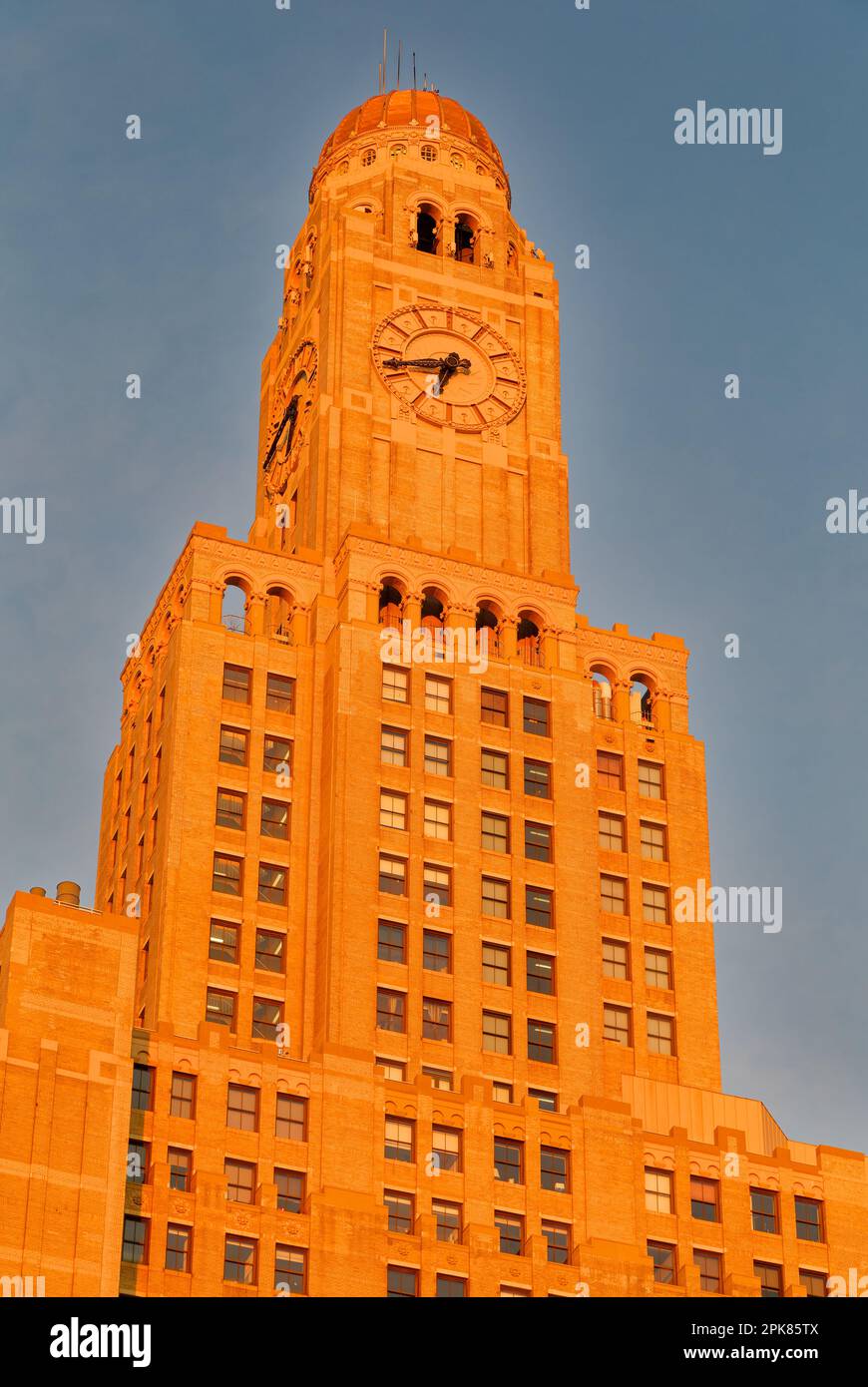 Brooklyn landmark Williamsburgh (with an H!) Savings Bank Tower glows