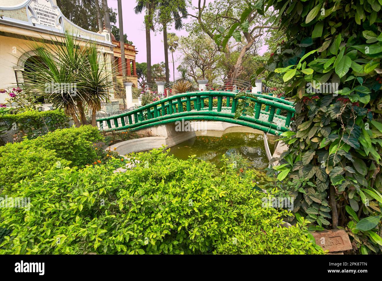 Garden at Dakshineswar Kali Temple, Kolkata, India Stock Photo