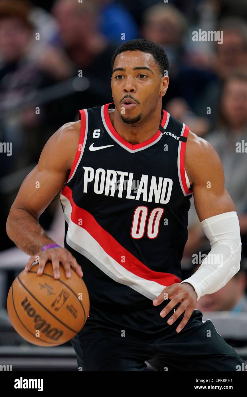 Portland Trail Blazers guard Shaq Harrison (00) handles the ball during