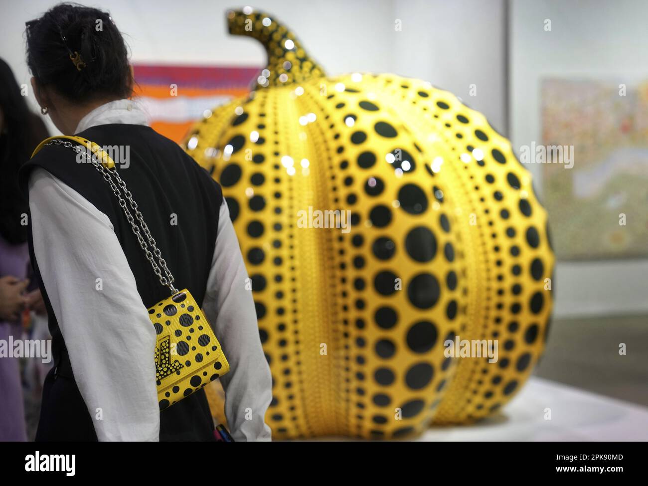 Louis vuitton sculpture hi-res stock photography and images - Alamy