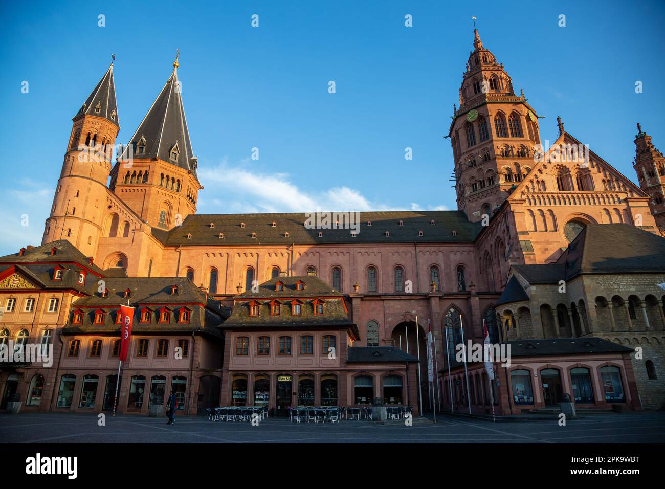 Der hohe dom st martin zu mainz hi-res stock photography and images - Alamy