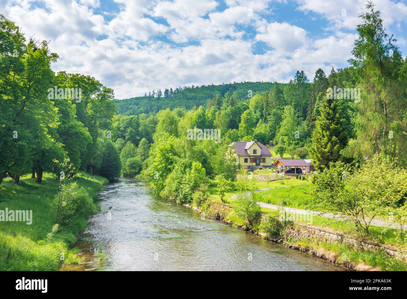 Zator (Seifersdorf), river Opava in Moravskoslezsky, Moravian-Silesian Region (Mährisch-Schlesische Region), Czechia Stock Photo