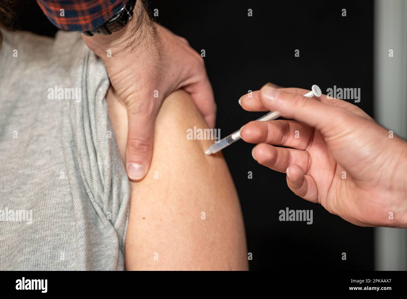 Vaccination Of 5 11 Year Olds Val De Marne Vaccination Center Stock