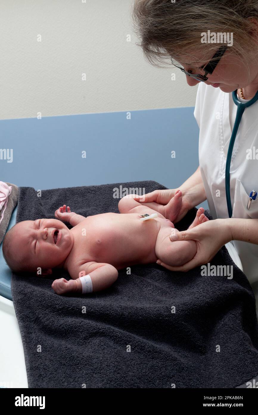 pediatric exam genital Pediatric examination hi-res stock photography and images - Alamy