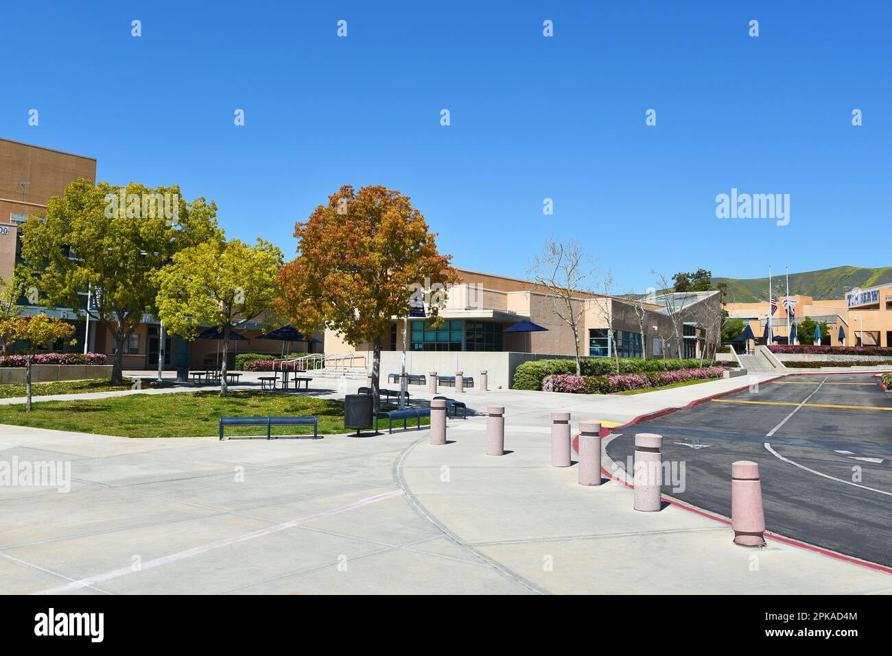 IRVINE, CALIFORNIA - 2 APR 2023:  Drop-off area on the campus of Northwood High School. Stock Photo