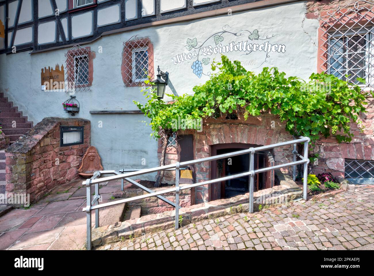 Old Wine Cellar, Old Town Hotel, Untermarkt, Historical Old Town ...