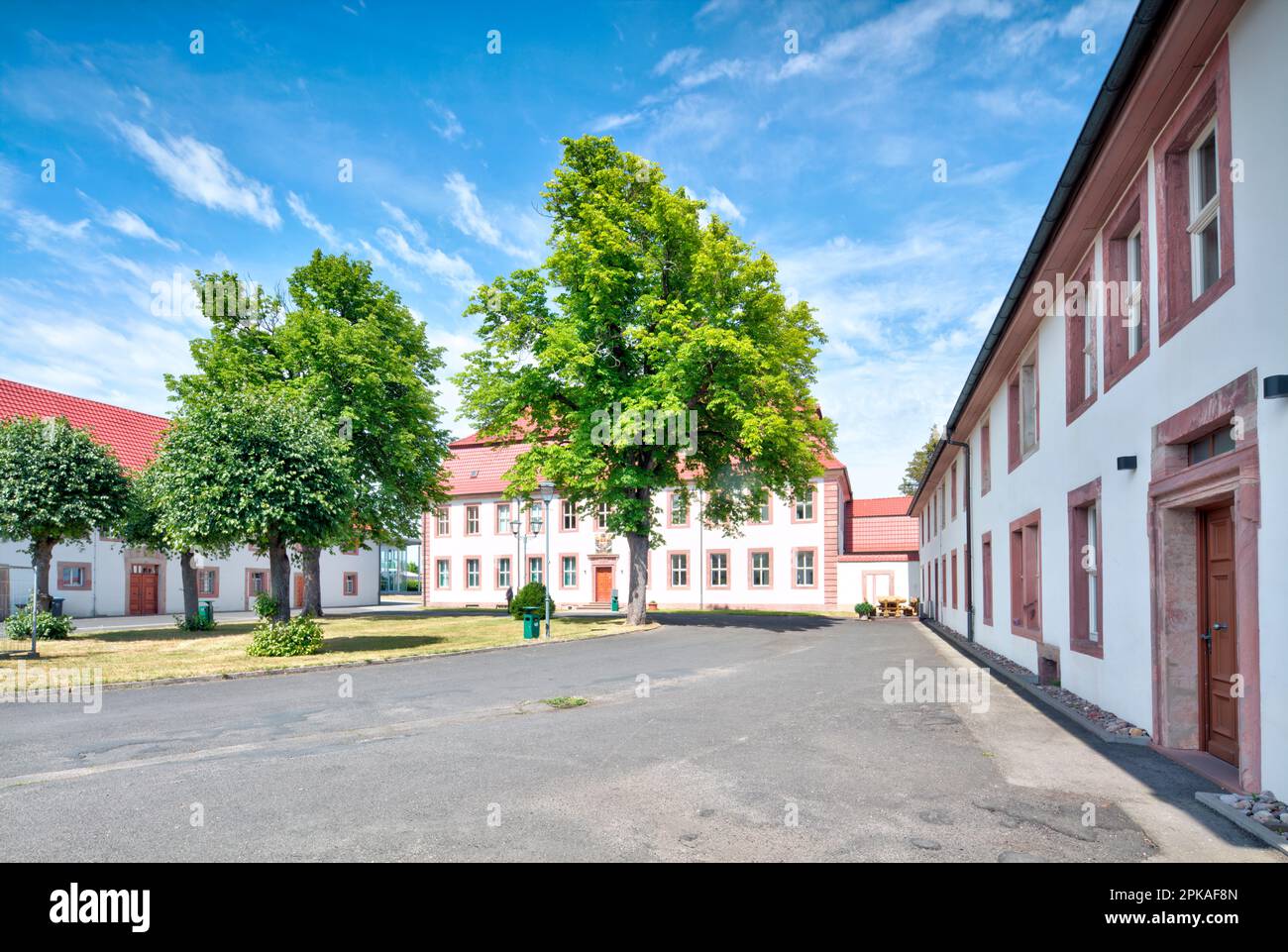 Village library door entrance hi-res stock photography and images - Alamy