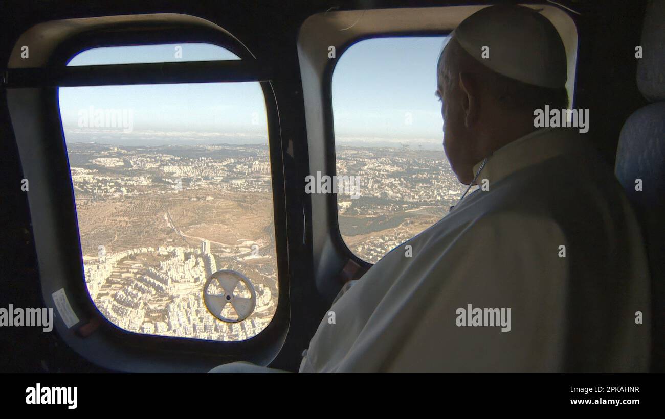 IN VIAGGIO: TRAVELS OF POPE FRANCIS, Pope Francis, 2022. © Magnolia