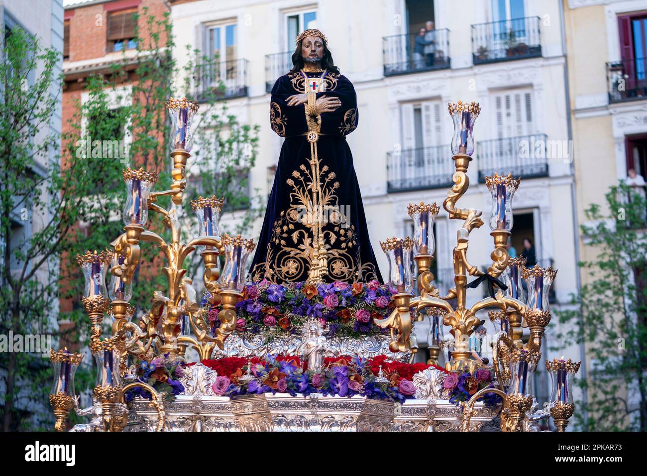carving-of-jesus-the-poor-in-the-procession-of-holy-thursday-on-april