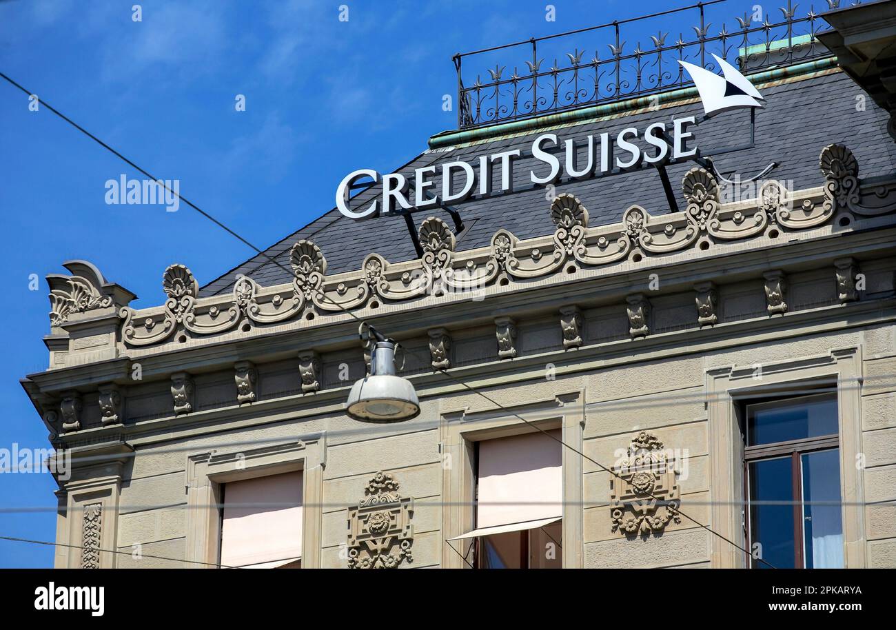 Zurich, Switzerland - Credit Suisse, company logo on the facade of the Credit Suisse Bank headquarters on Paradeplatz in the City district of Zurich, here on the occasion of the takeover by UBS Bank. Archive photo from 20.05.2007 Stock Photo
